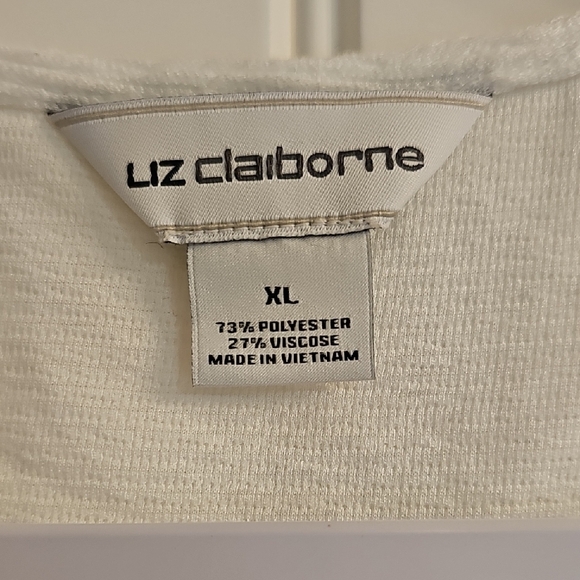 LC Lauren Conrad Off White Button-Front Tank Top - Picture 2 of 3